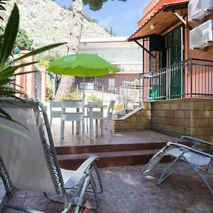 House Eraclea Pensión